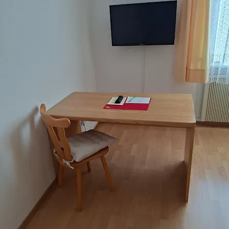 Gaestezimmer Hagenschiess * Пфорцхайм