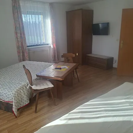 Gaestezimmer Hagenschiess Pforzheim