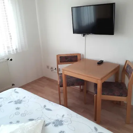Πανδοχείο Gaestezimmer Hagenschiess *